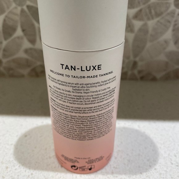Brand New Tan Luxe super glow self tan serum gradual. BOGO! - Picture 2 of 2